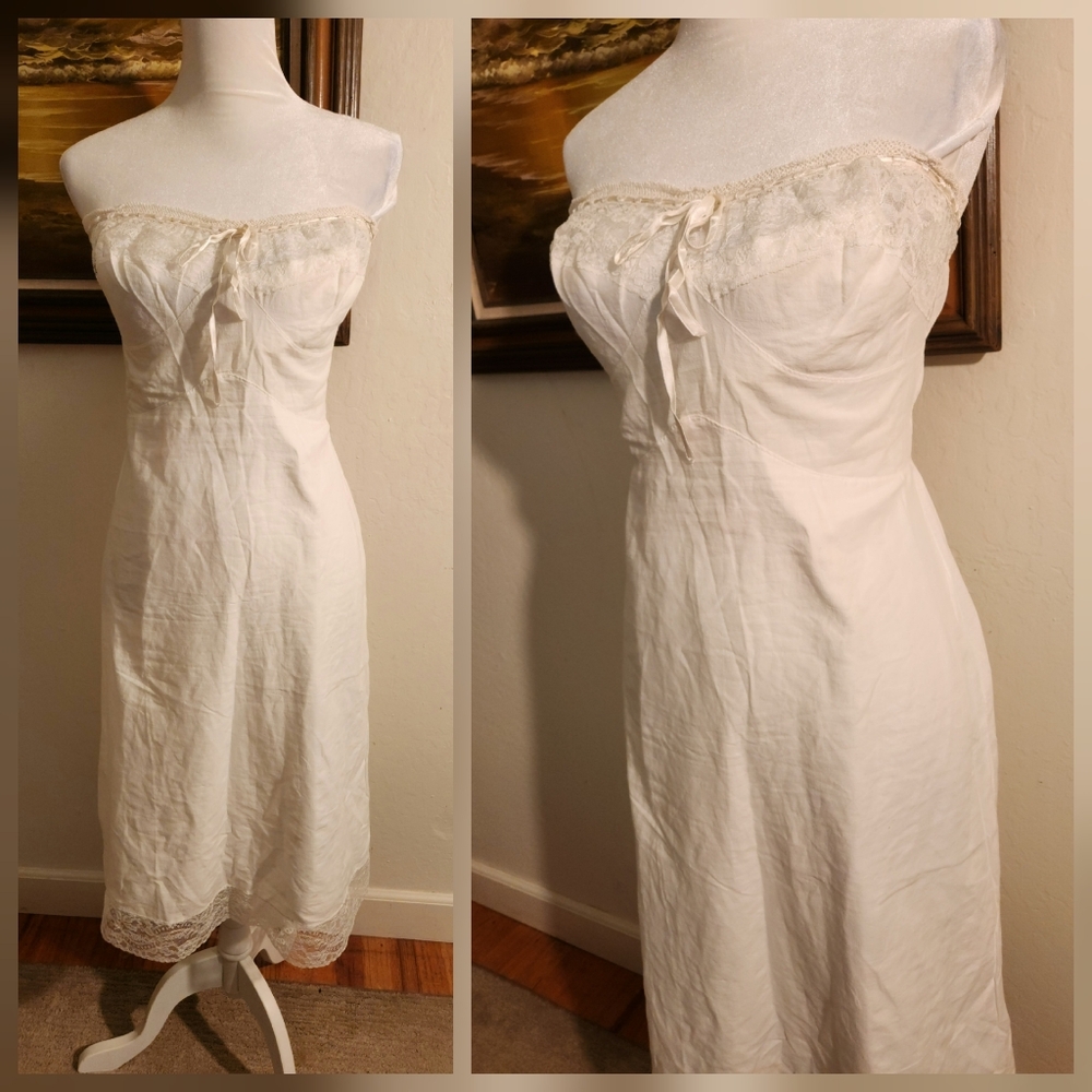 Kayser Vintage 1940s 1950s White Cotton Strapless Slipdress